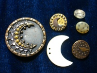 night sky buttons ©booksandbuttons